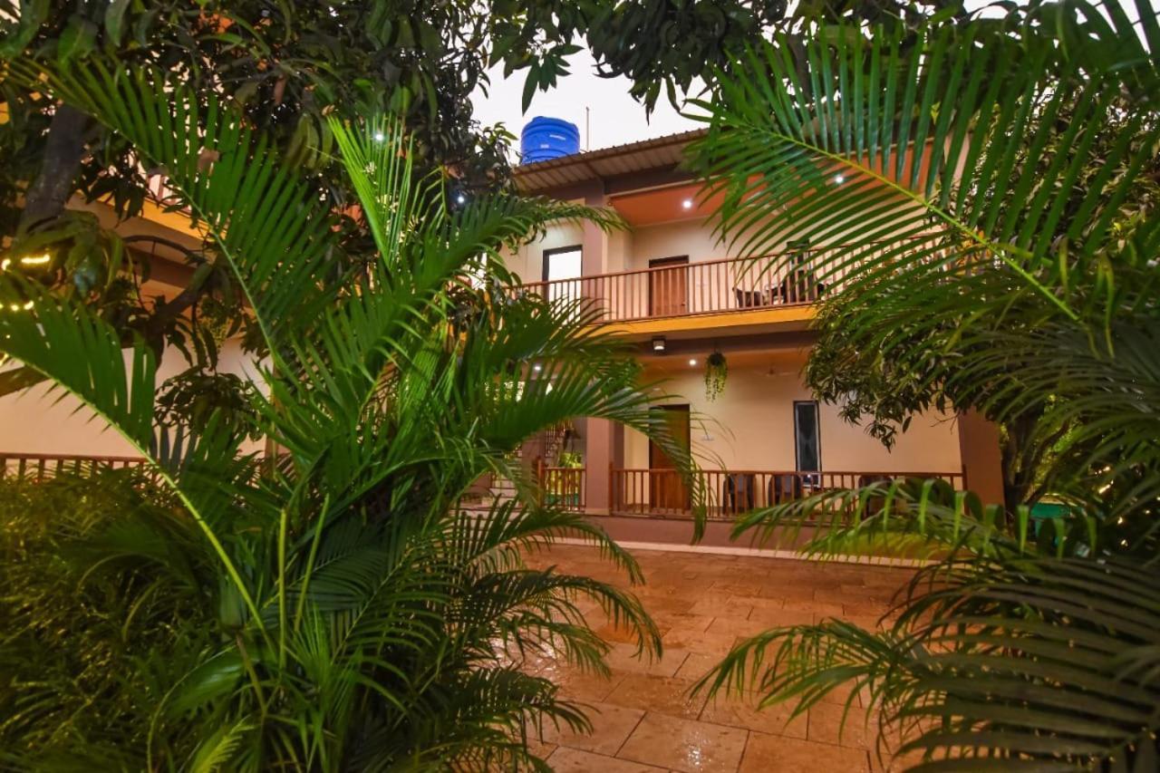 Sk Holiday Homes Алибаг Экстерьер фото